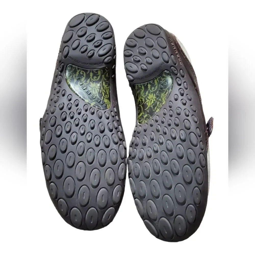 Merrell Taupe & Brown Leather Mary Janes
